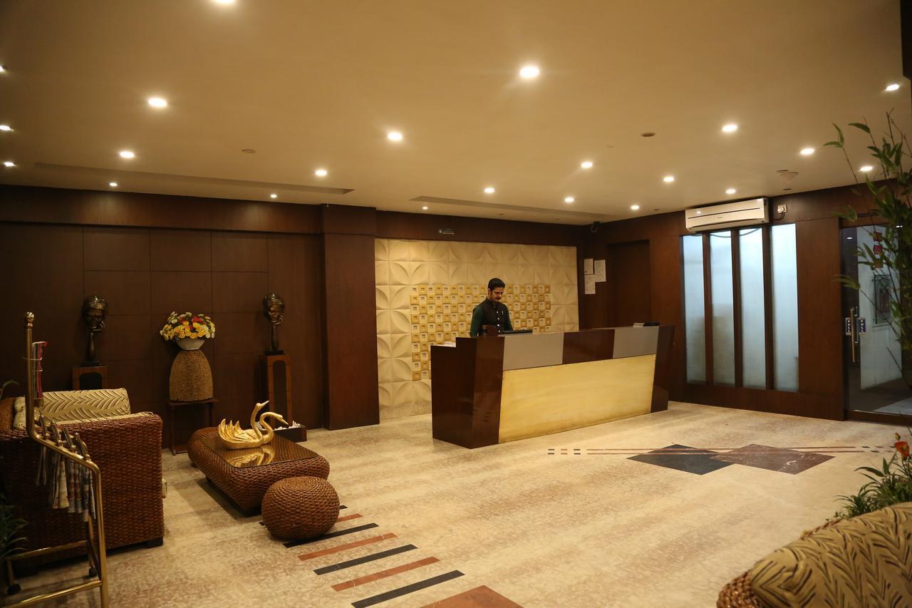 Hotel Md'S Continental Джорхат Екстер'єр фото